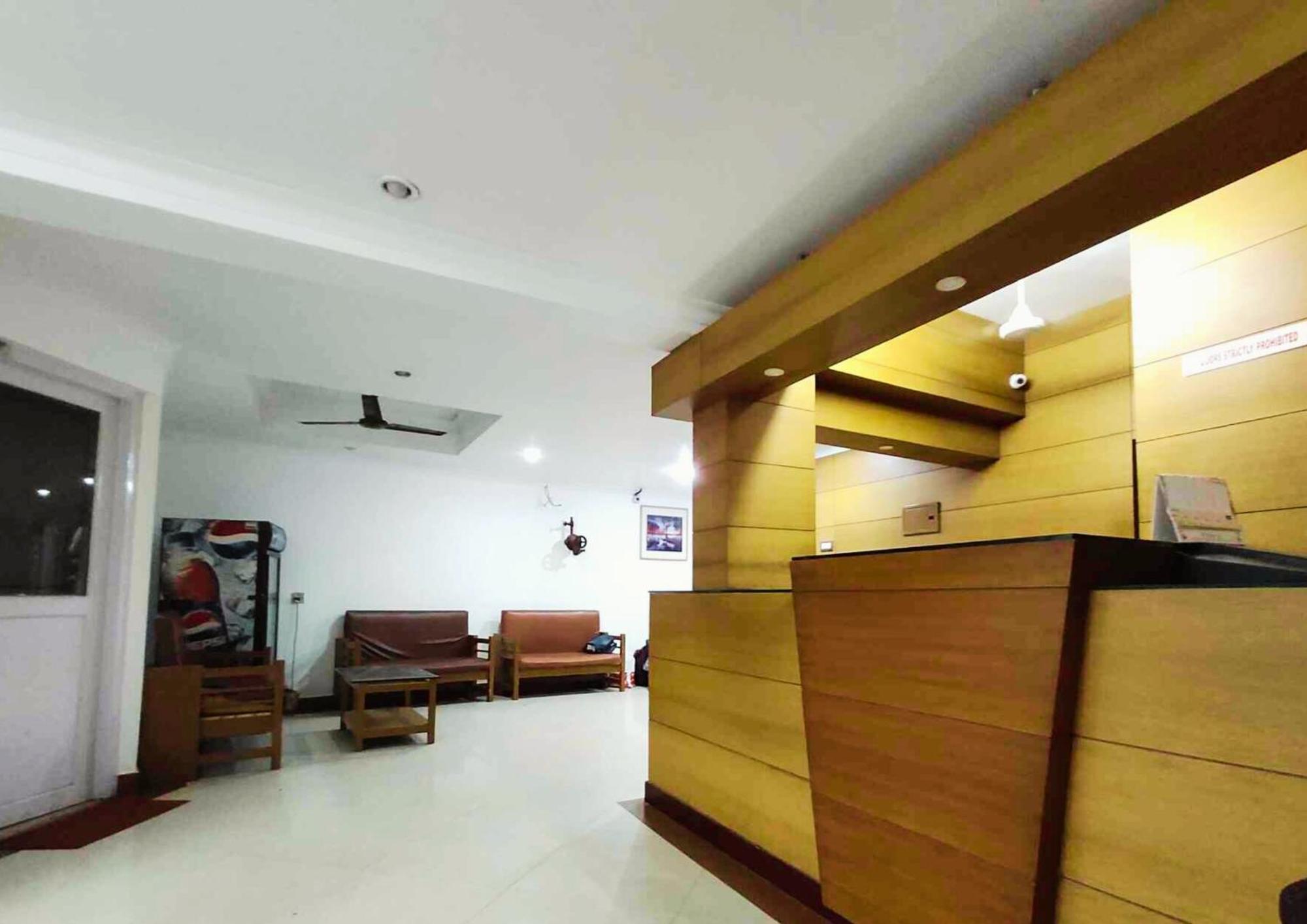 Midtown Residency Hotel Calicut Exterior foto
